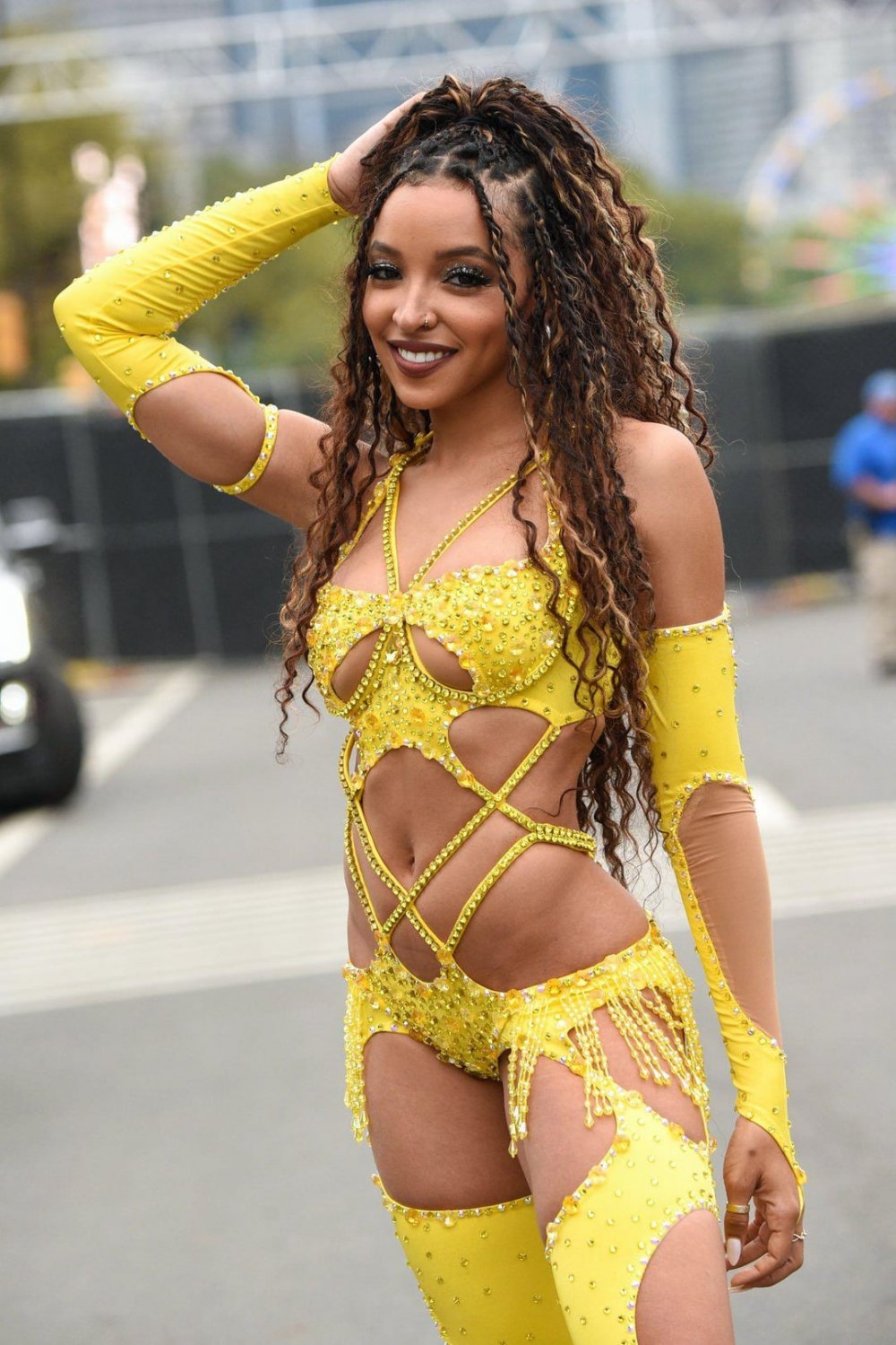 Tinashe #YA9L6LRq