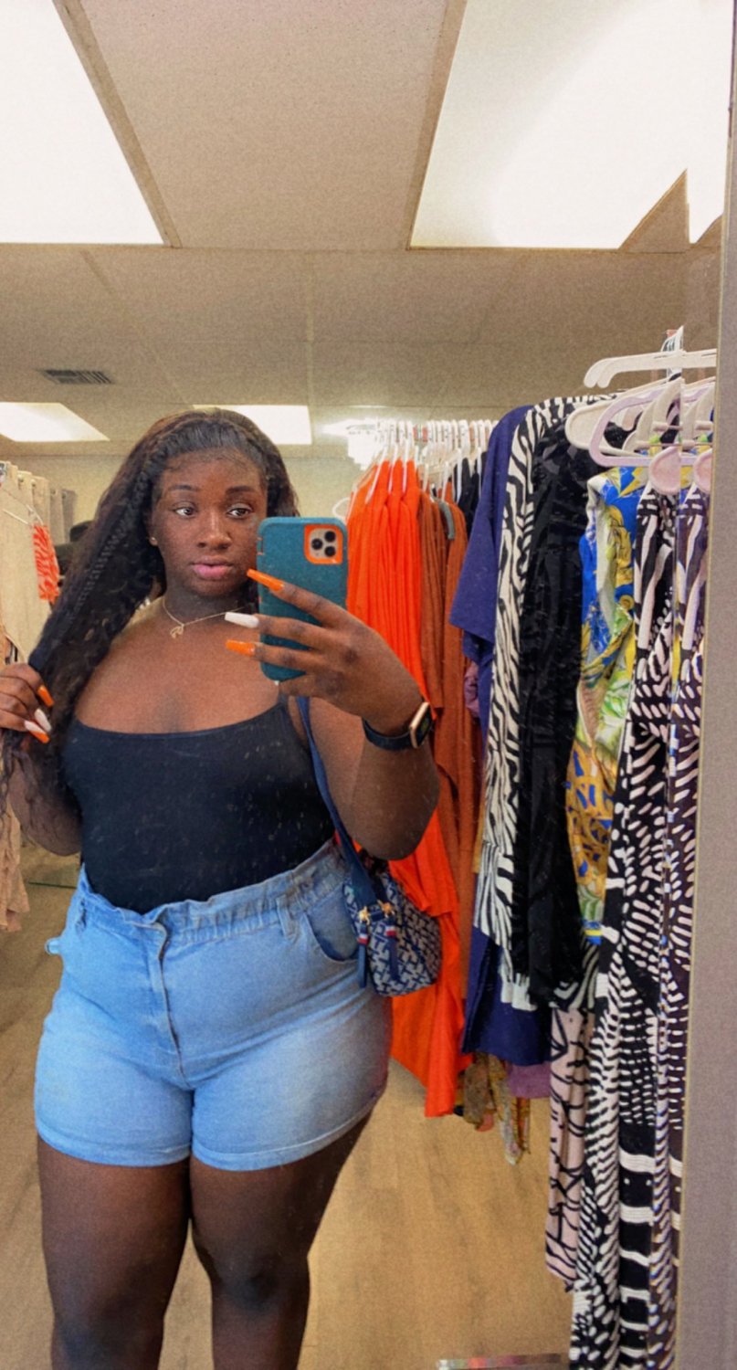 Trans Big Booty "Desdabratt" #ppDNAULf