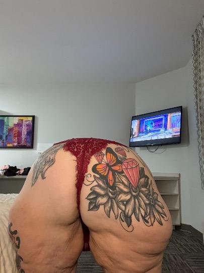 BBW HUGE BOOTY🍑 MILF. #UiynosrK