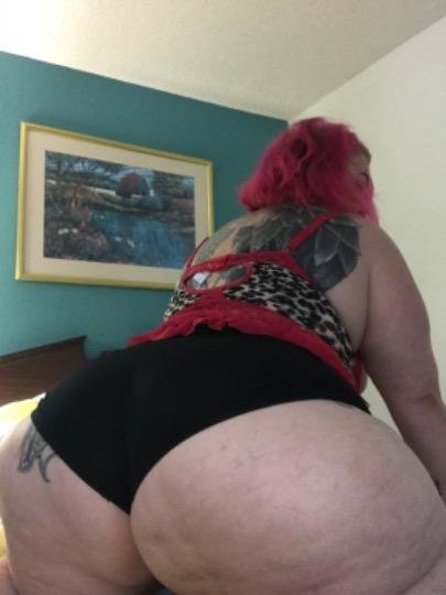 BBW HUGE BOOTY🍑 MILF. #cC1B7Www